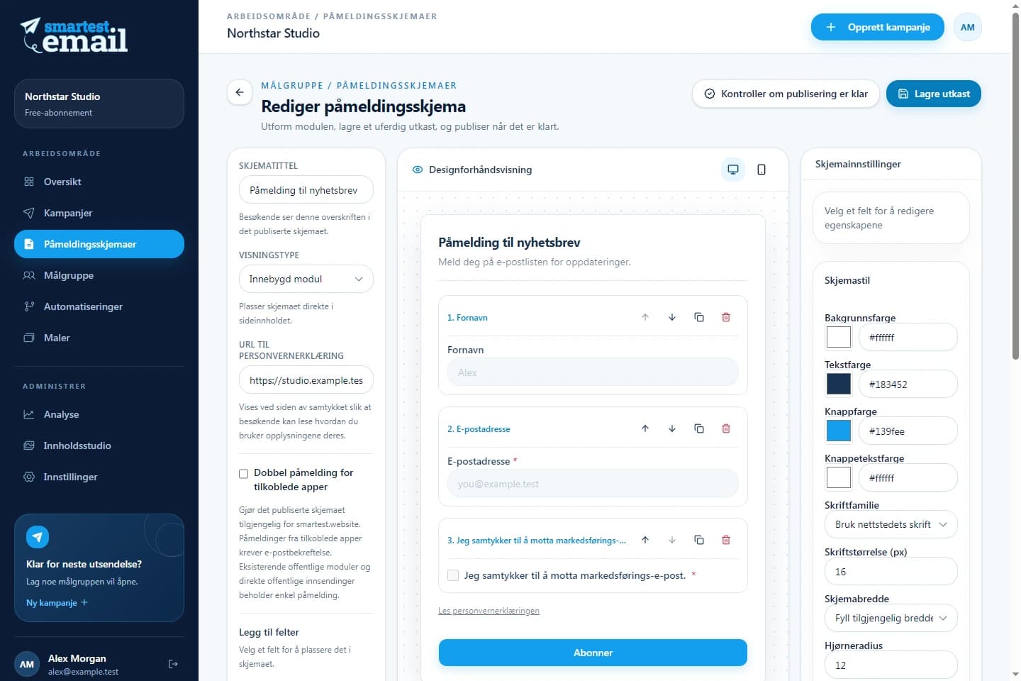 smartest.emails skjemabygger med et eksempel på nyhetsbrevskjema